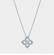 Clover Pendant Necklace